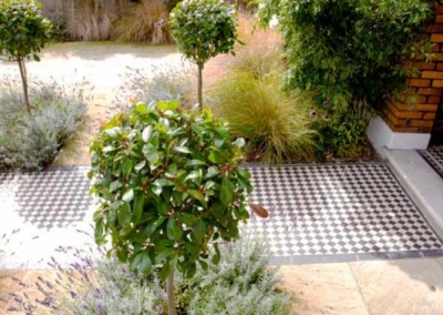 Front Garden Design 2 in Calton Avenue, London, 4