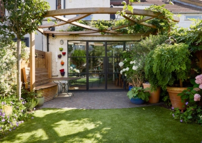 Back garden design in Frankfurt Road, 1