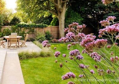Medium back garden design in Wimbledon, 5